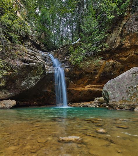 One of the many waterfalls in Hocking Hills state park, OH. [OC ...