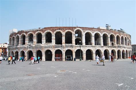 File:Verona arena 2009.JPG - Wikipedia