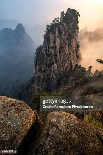 329 Huangshan National Park Stock Photos, High-Res Pictures, and Images ...