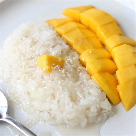 Thai Mango Sweet Sticky Rice - Joyous Apron