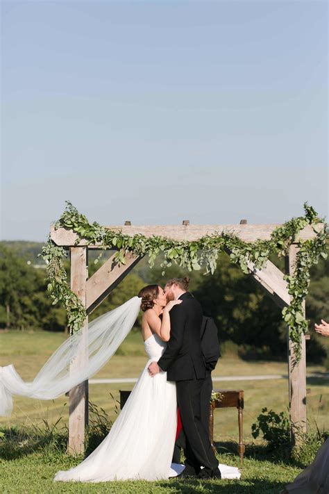 Red Barn Farm | Weddings