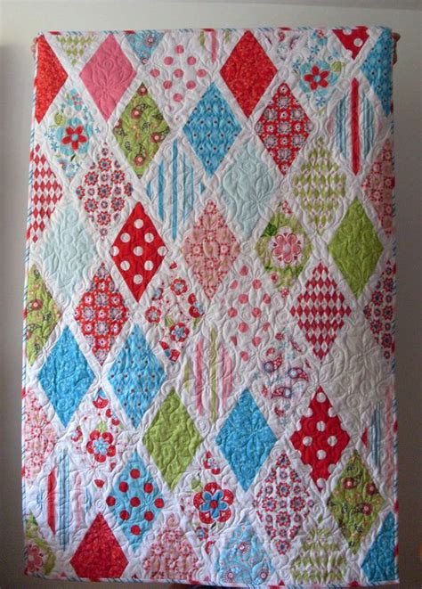 Diamond Quilt Pattern Free Gone Aussie Quilting: Bordered Diamond Quilt ...