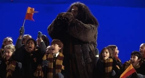 11-Year-Old Julianne Hough Steals Scarf From Harry Potter Set!