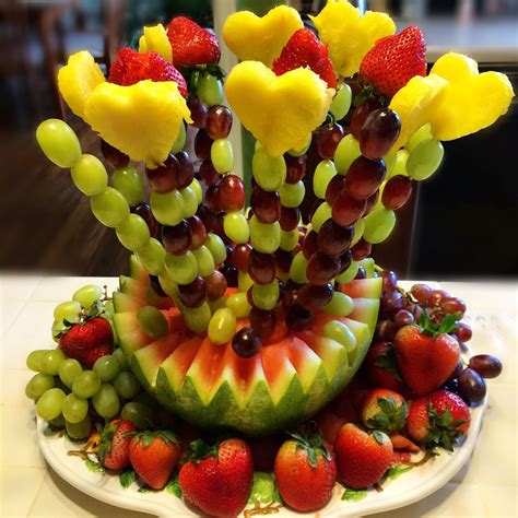 decoration fruit basket ideas Fruit basket decoration fruits gift ...