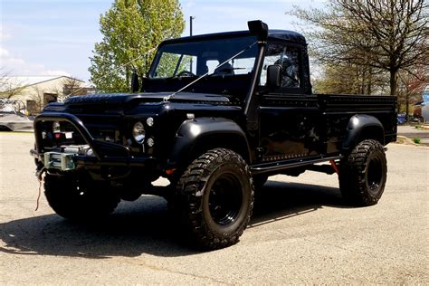 1991 LAND ROVER DEFENDER 110 CUSTOM PICKUP