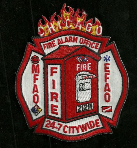 Outstanding Chicago IL Illinois Fire Department Patch w/ Gamewell box ...