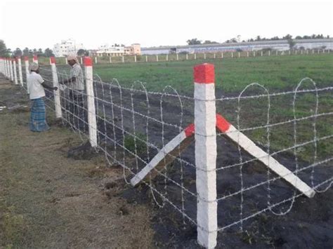 Barbed Wire Fencing Installation Service at Rs 100/square meter in Indore