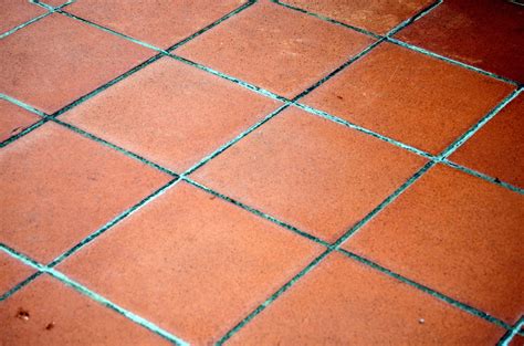 Overview of Terracotta Floor Tiles