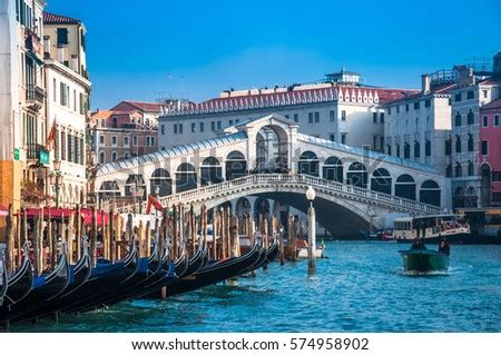 Gondola Near Rialto Bridge Venice Italy Stock Photo 187378805 ...