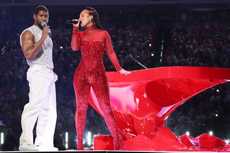 Watch Usher's Incredible 2024 Super Bowl Halftime Show | NBC Insider