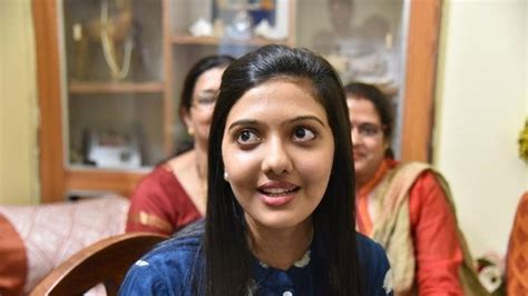 Srushti Jayant Deshmukh – UPSC Topper 2018, Rank 5 | Student of the ...