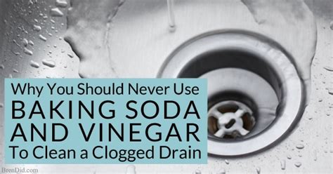 Why You Should Never Use Baking Soda And Vinegar To Clean Clogged ...