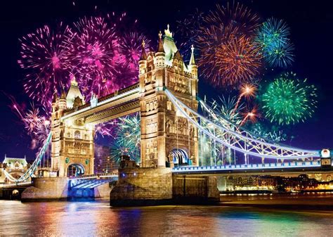 Fireworks in London. - Puzzle Factory