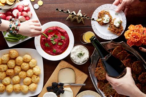 An Easy, Modern Menu for Hanukkah | Jewish holiday recipes, Hanukkah ...