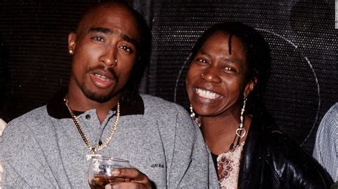 Afeni Shakur Davis, Tupac's mother, dies at 69 - CNN.com