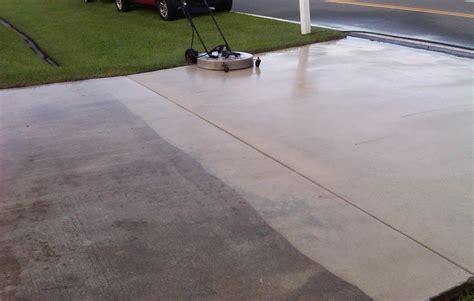 Concrete Power Washing and Sealing, Driveway Power Washing St. Louis