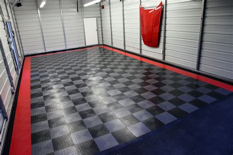 Rubber Garage Flooring Tiles - JonathanAmess