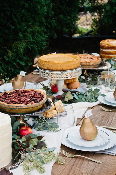 An Elegant Thanksgiving Table + Dessert Buffet - The Sweetest Occasion