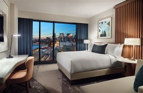 Omni Hotels & Resorts Celebrates Opening of Omni Boston Hotel at the ...