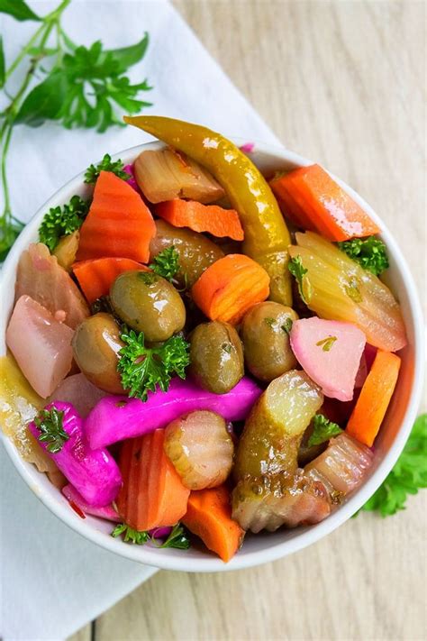 The best quick and easy pickled vegetables recipe, homemade with simple ...