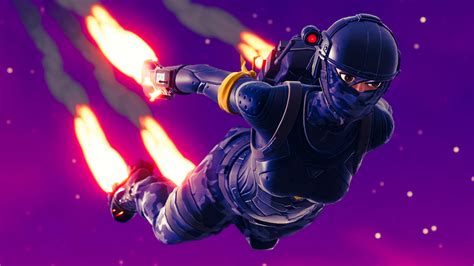 Fortnite 4K Ultra HD Wallpaper: Skydiving Warrior