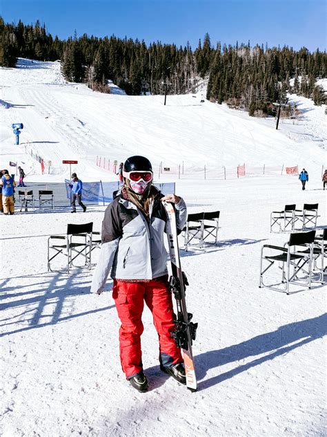 First time skiing? Check out my Denver travel guide! - The Ashmores Blog