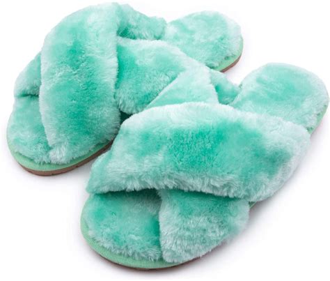 Womens Fuzzy Slippers（Mint Green） Ehoomely