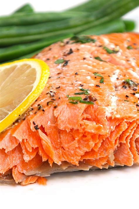 How to Cook Sockeye Salmon {Baked or Grilled} - TipBuzz