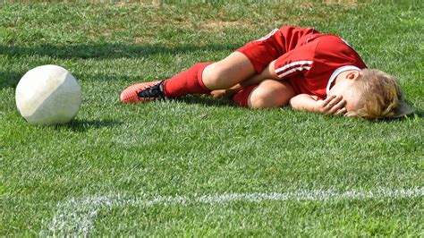 Kids’ Sports Injuries: What Parents Need to Know > News > Yale Medicine