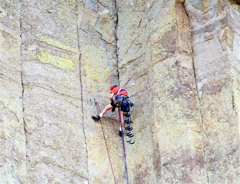 Rock Climbing Devils Tower With a Guide | 57hours