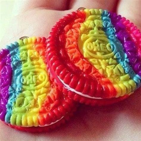 Pin by Carol Maglio on Arco-íris pra comer | Rainbow food, Weird oreo ...