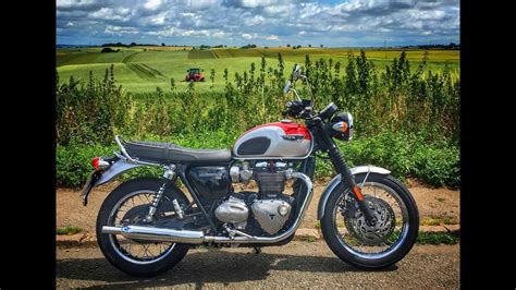 Living with the 2017 Triumph Bonneville T120 - Long Term Review - YouTube