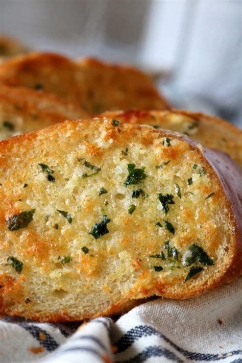 Easy Homemade Garlic Bread | Recipe - The Anthony Kitchen