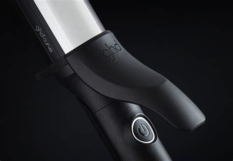 Soft Curl Tong - ghd Curve® | 32mm Curling Tong | ghd® North America