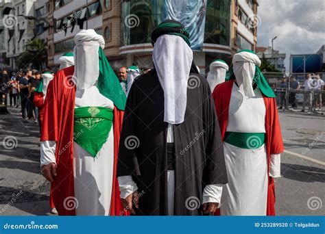 Shia Muslims Performed Theatrical Performance at Ashura Mourning ...