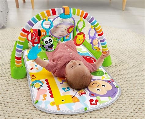 5 Best Toys for Babies Aged 0-6 Months (2020 Update) - Wife's Choice