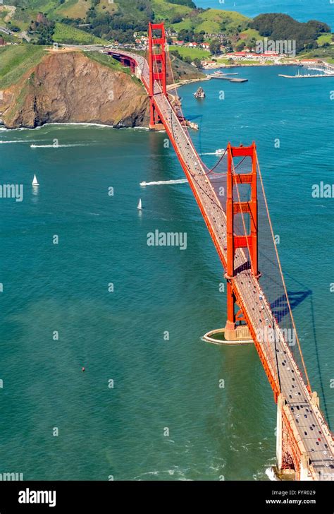 Bridge golden gate aerial hi-res stock photography and images - Alamy