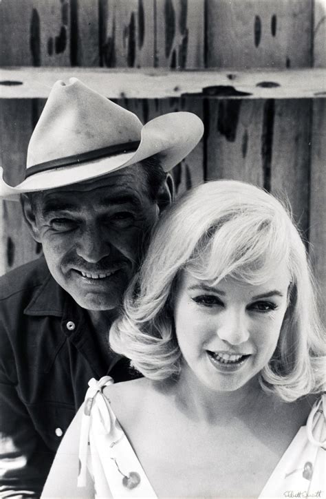 Marilyn and Clark Gable in a publicity photo for The Misfits, 1960 ...