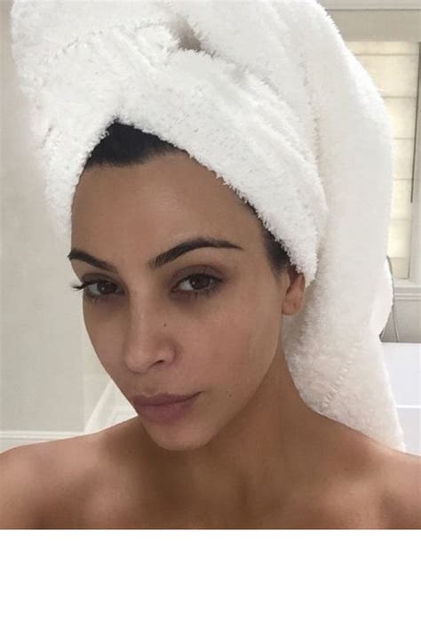 No Makeup Selfies - Celebrities Taking Selfies Without Makeup