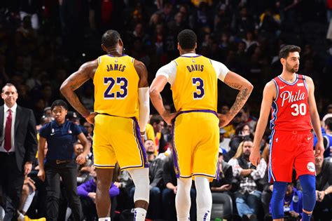 Los Angeles Lakers: Is the current roster built to win a title?