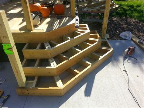 How To Make Steps On A Deck