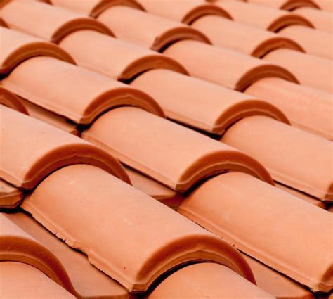 What are Some Different Types of Roofing Materials?