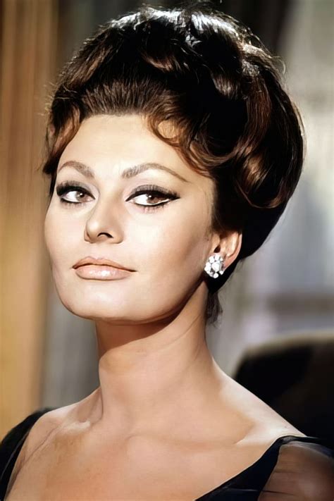 Sophia Loren, 1960s. | Sophia loren, Sofia loren, 60s models