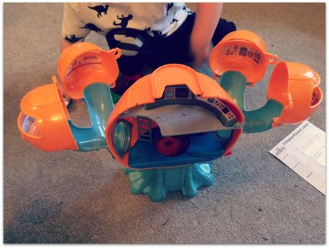 Octonauts Octopod Playset Review - Lamb & Bear