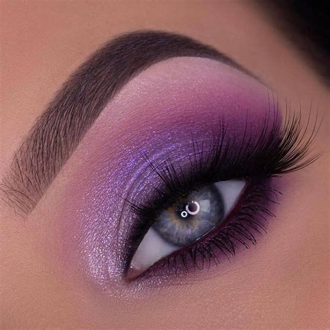 Pin by Amanda Allred on Eyeshadow makeup | Purple eye makeup, Purple ...