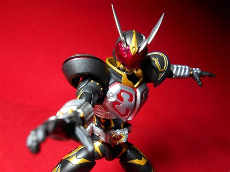 Review: S.H.Figuarts Kamen Rider Chalice | Night's Corner