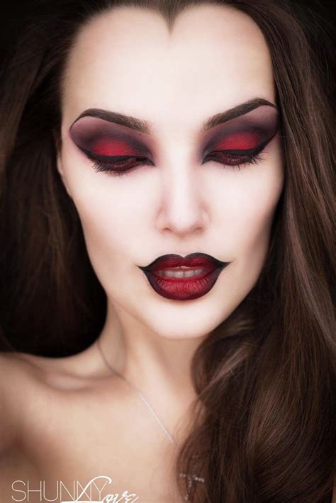 59 Glam and Sexy Vampire Makeup Ideas 2023 | Trucco per halloween ...