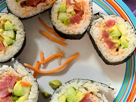 Spicy Tuna Sushi Roll Recipe