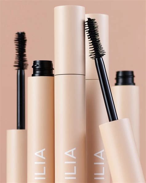 12 Makeup Brands Selling Organic & Natural Mascaras For Long, Thick ...