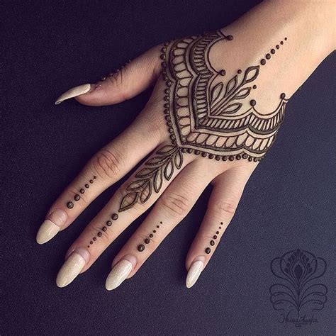 Henna Hand Tattoo Templates